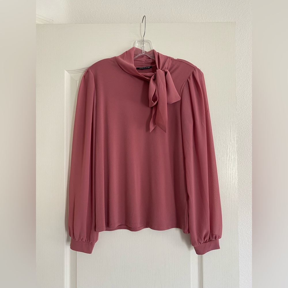 Cable and gauge blouse top pink side bow neck